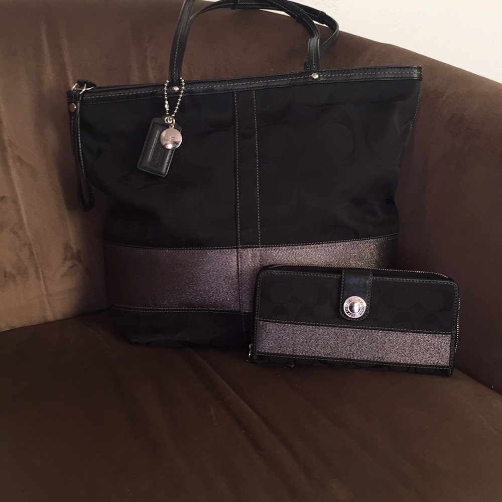 Coach Matching Purse and Wallet Set-